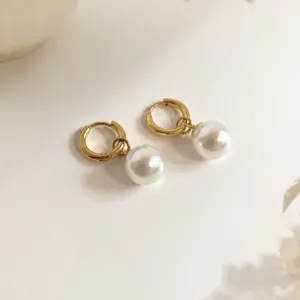 【XKE0171】Pearl Earrings / Gold