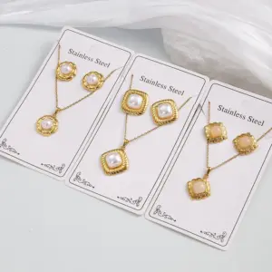 Wholesale 304 Stainless Steel Pearl Imitation Necklace Earring Set Round Square Casual Holiday Modern Polished Plated Jewelry Accessories
