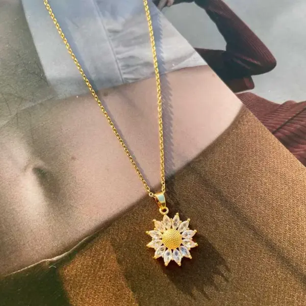 Wholesale Jewelry Fashion Flower 201 Stainless Steel Zircon Plating Inlay Stainless Steel Necklaces