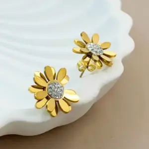 Gold / Average Size / Style 21