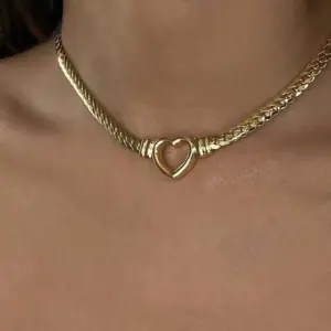 Wholesale Jewelry Lady Heart Shape Titanium Steel Plating Necklace