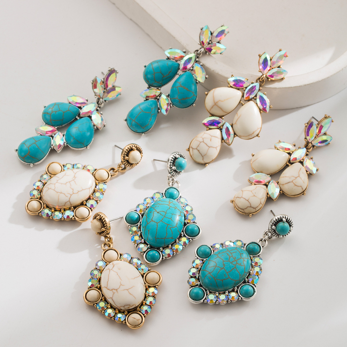 Wholesale Western-style exaerated white and turquoise earrings, retro geometric diamond-encrusted earrings