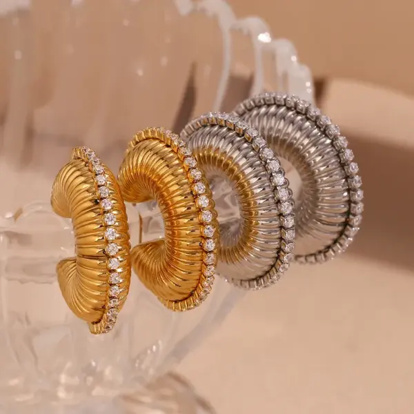 304 Stainless Steel Solid Color PVD Coated Rhinestones 18K Gold Plated Real Gold Plated 18K Gold Simple Style Classic Style Waterproof Non Tarnish Plating Inlay Ear Studs