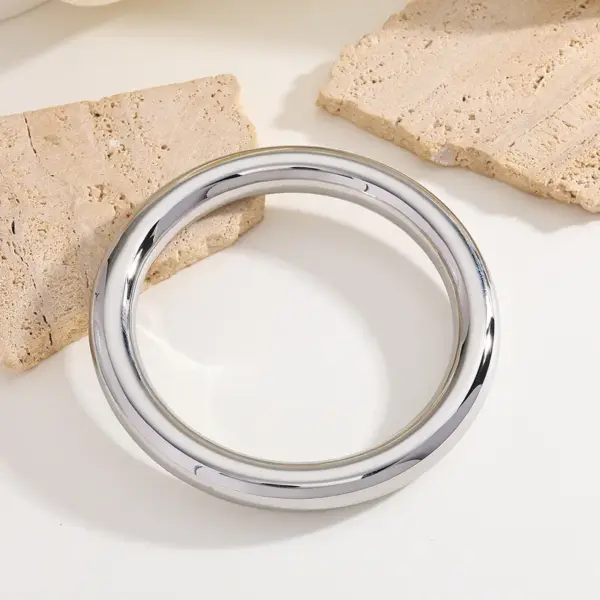 PVD Coated Real Gold Plated 16K White Plating Solid Color 304 Stainless Steel IG Style Simple Waterproof Non Tarnish Bangle