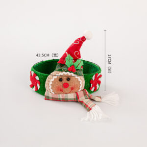 Gingerbread man curtain button - pointed hat