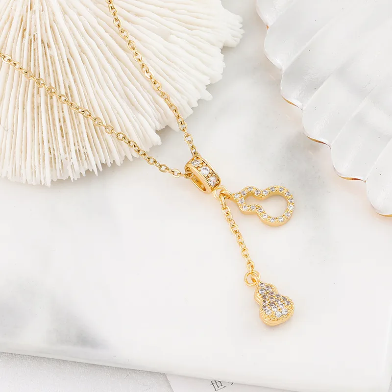 Wholesale Retro Fish Titanium Steel Inlay Zircon Pendant Necklace 1 Piece