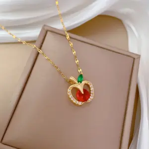 Wholesale Electroplating 18K Gold Golden Plated Apple Titanium Steel Copper Modern Style Classic Style Titanium Steel Pendant Necklace