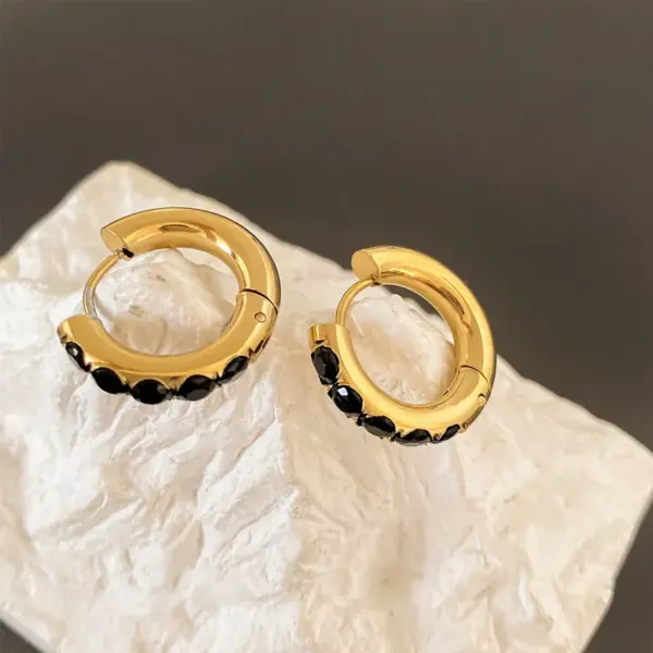 Wholesale PVD Coated Real Gold Plated 16K Gold White Gold Plated Gold Plating Round 304 Stainless Steel Fashion Waterproof Non Tarnish Earrings