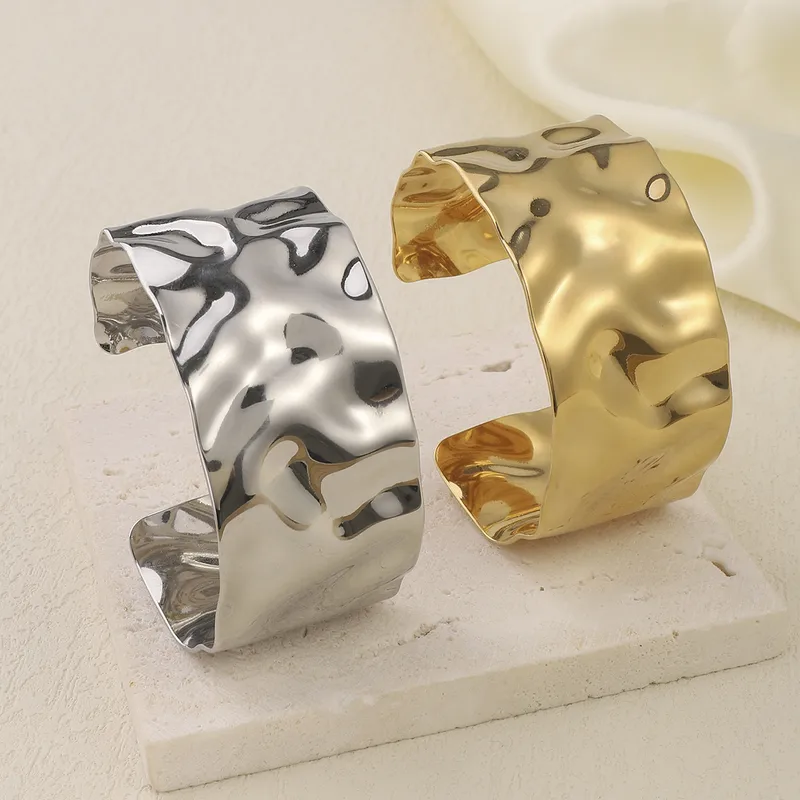 Wholesale Simple Style Solid Color 304 Stainless Steel Bangle In Bulk