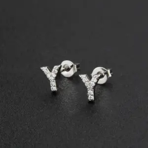 Silver / Letter Y