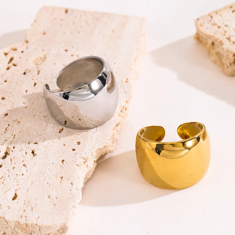 Wholesale Vacuum Plating Real Gold Plated Solid Color 304 Stainless Steel Retro Waterproof Non Tarnish Open Ring
