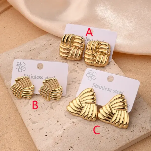 Wholesale 1 Pair/Package Casual Modern Style Triangle Square Polishing Plating 201 Stainless Steel 18K Gold Plated Earrings
