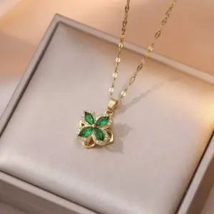 X0057 Emerald Rotating Necklace
