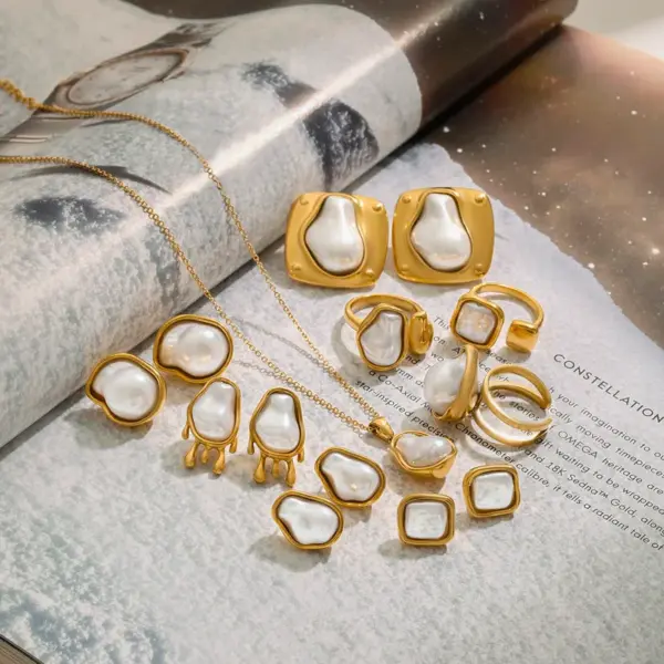 304 Stainless Steel Geometric PVD Coated 18K Real Gold Plated Real Gold Plated Modern Style Waterproof Non Tarnish Cable Chain Rings Earrings Necklace