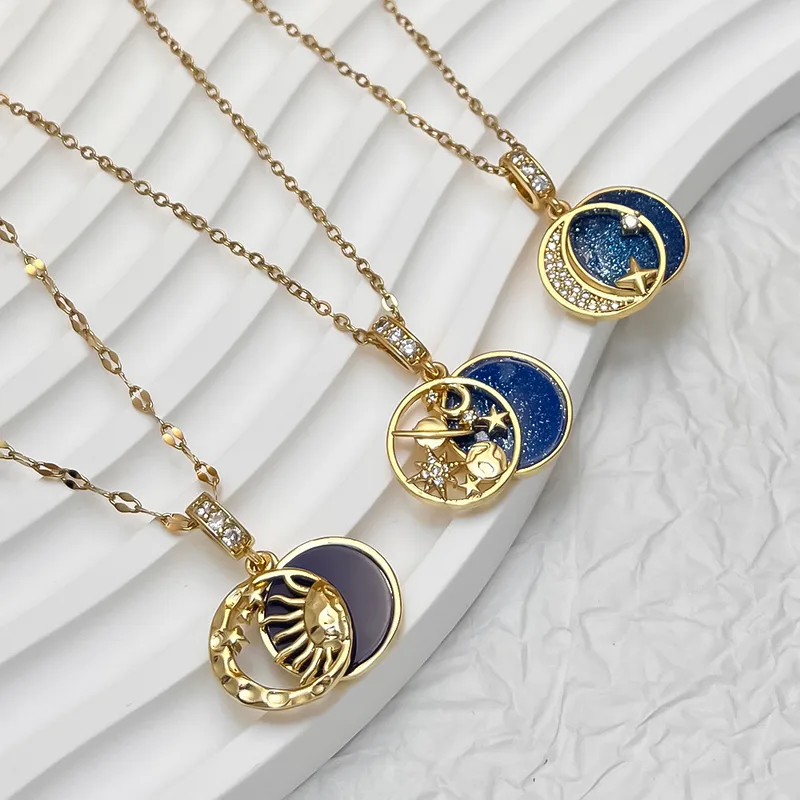 Wholesale Ion Plating (IP) 18K Gold Plated Star Moon 304 Stainless Steel Copper Marine Style Classic Waterproof Non Tarnish Pendant Necklace