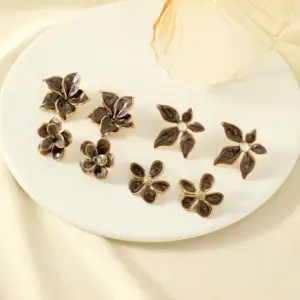 Multicolor / Average Size / Brown four-piece set