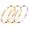 Wholesale Real Gold Plated Flower 304 Stainless Steel Fashion Waterproof Non Tarnish Bangle
