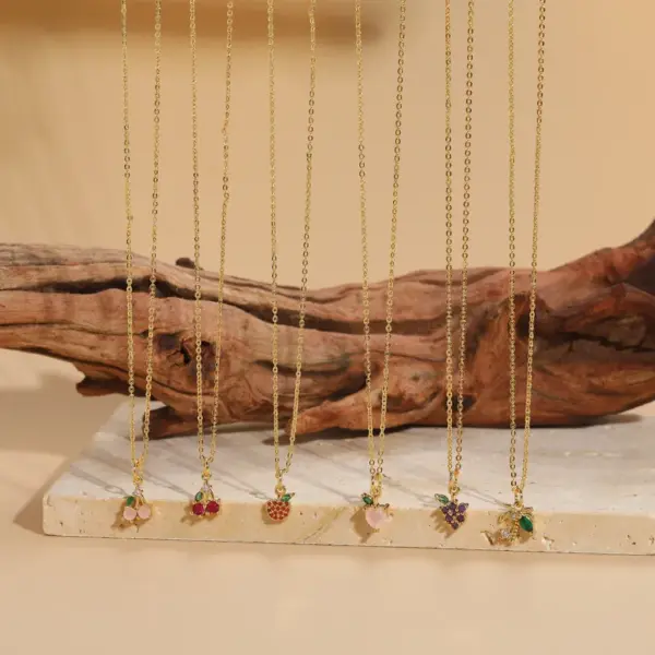 Wholesale Commute Fruit Copper 14k Gold Plated Zircon Pendant Necklace In Bulk