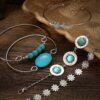 oly-85498baa92ac31cc227712332b24f6bf Wholesale Ethnic style turquoise feather flower bracelet