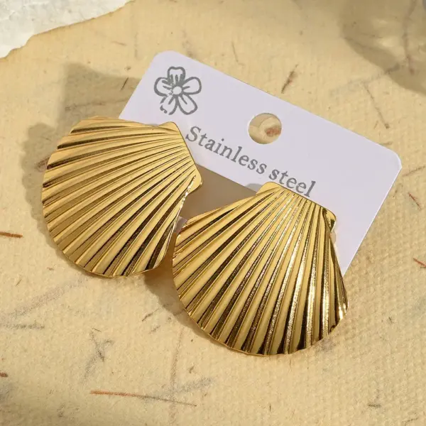Wholesale 1 Pair/Package Casual Modern Style Simple Style Sector Shell Handmade Polishing Plating 201 Stainless Steel Imitation Gold Earrings