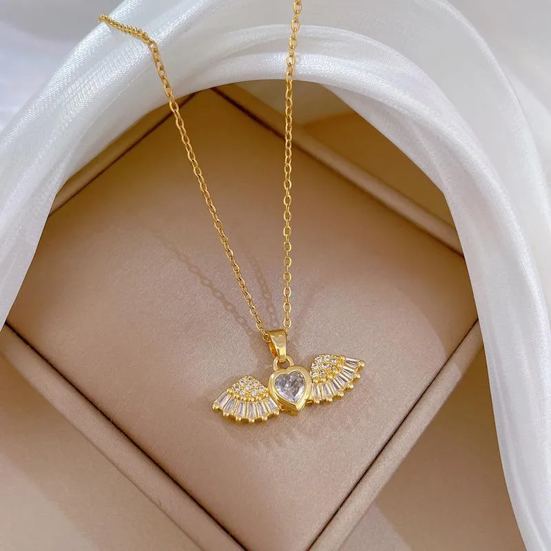 Wholesale 304 Stainless Steel Zircon Angel Wings Heart Shape Elegant Pendant Necklace For Women's