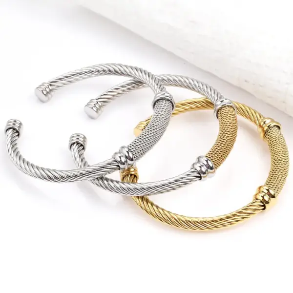 Wholesale Fashion C Shape Stainless Steel Plating Bangle