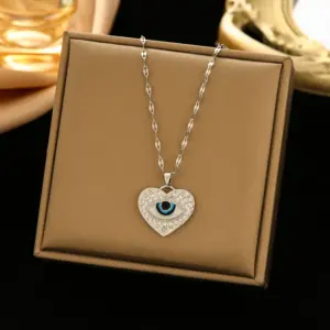 370 Heart-Shaped Eye Necklace-Silver