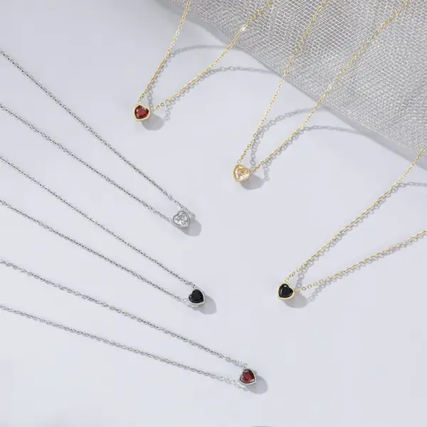 Wholesale PVD Coated 18K Gold Platinum Real Gold Plated Heart Shape 304 Stainless Steel Fashion Waterproof Non Tarnish 304 Stainless Steel Pendant Necklace