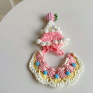 Pink strawberry hat + cherry blossom bib / Suitable for dolls 15~20cm tall