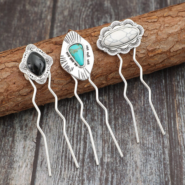 Wholesale European and American New Style Palace Style Inlaid Turquoise Long Hairpin Retro Alloy Head Jewelry