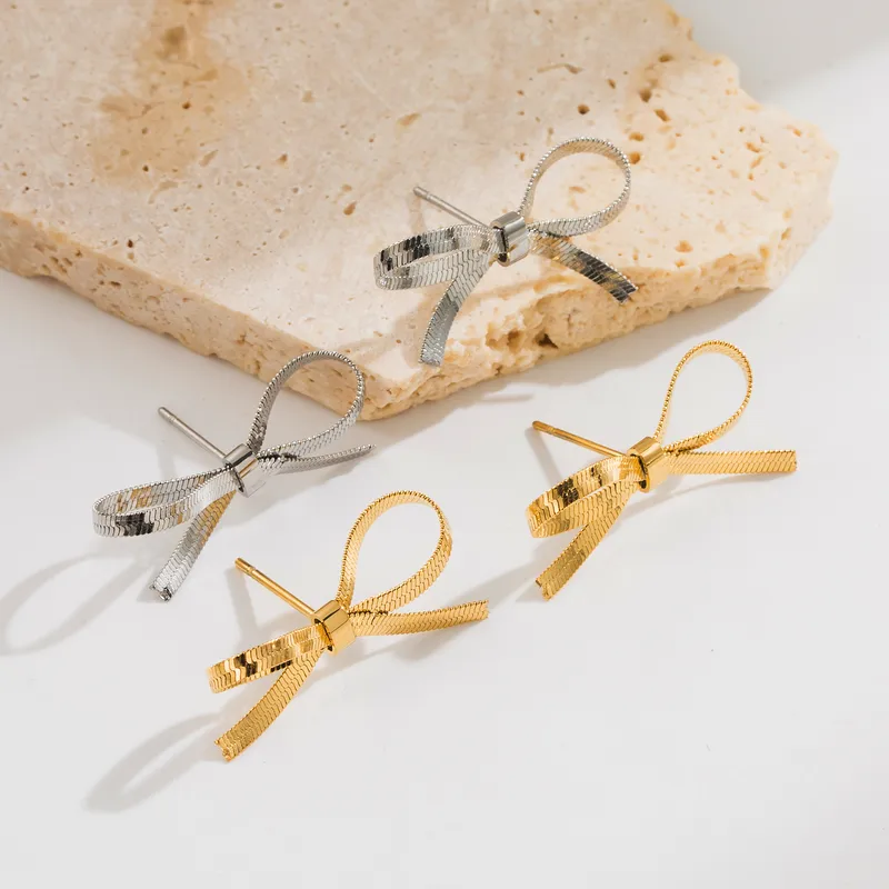Wholesale 1 Pair Vintage Style Simple Style Bow Knot Plating 304 Stainless Steel 18K Gold Plated Stainless Steel Earrings