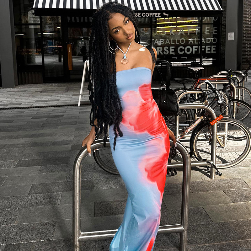 Wholesale Cross-border women's clothing Europe and the United States ins sexy slim-fit printed tube-like open hip long ess factory