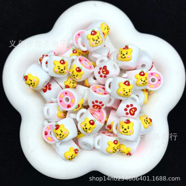 Wholesale Cute cartoon water bottle beaded