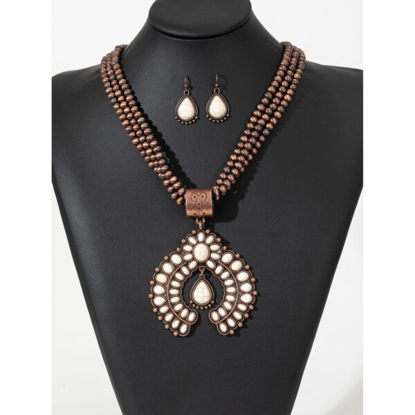 oly-868ee35dd72502232c44f601ff205991 Wholesale European and American Retro Three-layer Flower Earrings Turquoise Earrings Western Style Exaggerated White Turquoise Necklace Jewelry suit