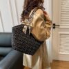 Wholesale Large Capacity Tote Bag Korean Style Commuter Underarm Bag Women's 2025 New Autumn and Winter Stitching Color Contrast Plaid Shoulder Bag