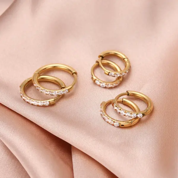 Wholesale Fashion Geometric Pattern Round Steel Hoop Earrings Micro Pave Zircon Fashion Round Steel Hoop Earrings Unisex Gold Rhinestone 201 Stainless Steel
