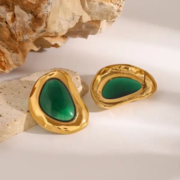 Wholesale 304 Stainless Steel Irregular Ion Plating (IP) Resin 18K Real Gold Plated Real Gold Plated Simple Style Classic Style Waterproof Non Tarnish Ear Studs