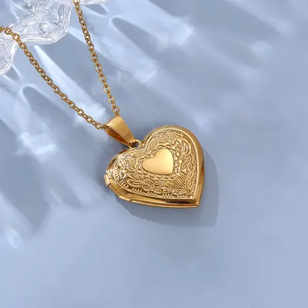 Wholesale Romantic Heart Shape Stainless Steel Plating Pendant Necklace