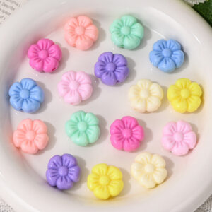 oly-8706e27dc8e0fbcd6548ab7bffdf8772 Wholesale Acrylic Cream Candy Color Small Flower Beads