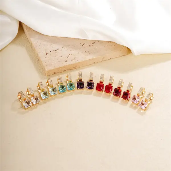 Wholesale 1 Pair Casual Classic Style Geometric Copper Zircon K Gold Plated Drop Earrings