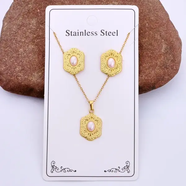 Wholesale 304 Stainless Steel Circle Round Oval Rack Plated Long-Lasting Plated PVD Coated Artificial Pearls 18K Gold Plated K Gold Plated Casual Elegant Cute Cable Chain Gold Jewelry Set