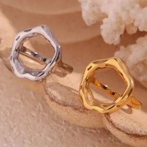 Wholesale 304 Stainless Steel Circle PVD Coated Stone-Free 18K Gold Plated Real Gold Plated Basic Simple Style Classic Style Waterproof Non Tarnish Plating Rings