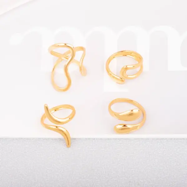 Wholesale 304 Stainless Steel Star Mermaid Snowflake PVD Coated Stone-Free Golden Plated Elegant Cute Romantic Open Rings