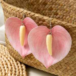 29982-ear-pink