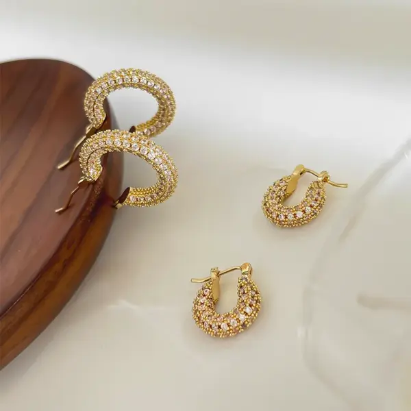 Wholesale 304 Stainless Steel Geometric PVD Coated Rhinestones Real Gold Plated 18K Gold Retro Waterproof Non Tarnish Surgical Steel Gold Earrings