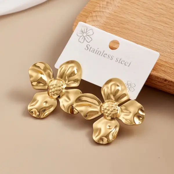 Wholesale Floral Ear Cuff 304 Stainless Steel Vacuum Plated Elegant Simple Style Women's Earring For Daily Wear Weekend Holiday