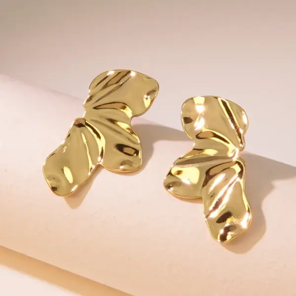 201 Stainless Steel 304 Stainless Steel Flower Petal Electroplating Stone-Free Imitation Gold Sweet Flowers Ear Studs