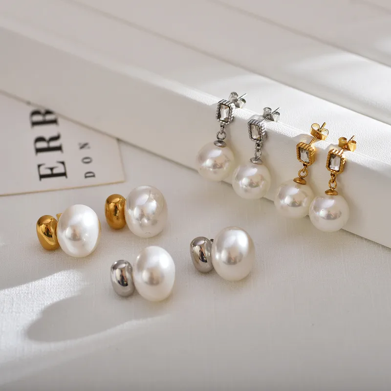 Wholesale 1 Pair Lady Geometric Inlay Stainless Steel Pearl Zircon Gold Plated Ear Studs
