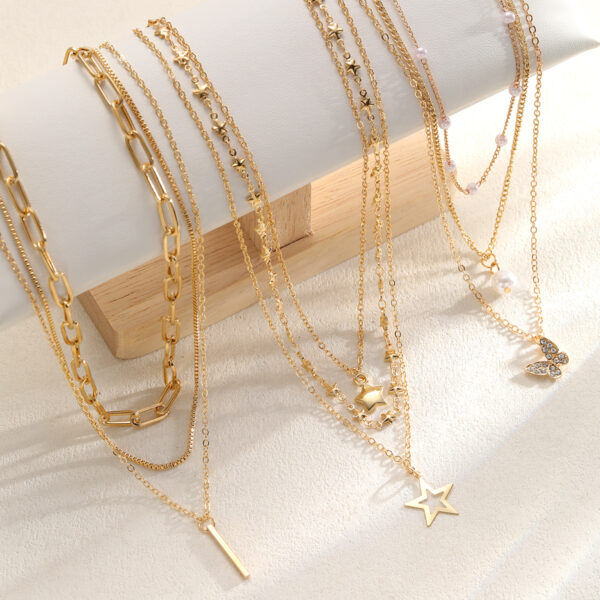 Wholesale Europe and the United States cross-border new fashion five-pointed star butterfly simple necklace chain women's necklace suit Yiwu