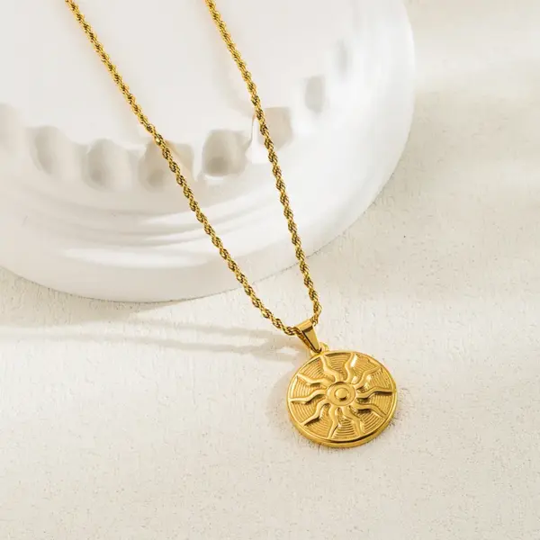 Wholesale Jewelry Simple Style Classic Style Sun Butterfly 304 Stainless Steel Plating Stainless Steel Necklaces